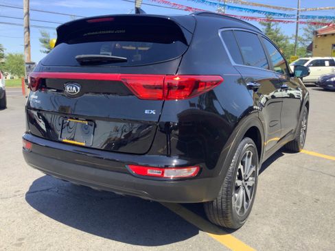 Used 2018 Kia Sportage EX w/ EX Premium Package AWD/4WD image 7