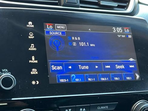 Used 2020 Honda CR-V Touring image 21