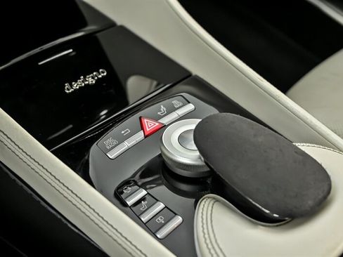 Used 2013 Mercedes-Benz CL 550 4MATIC image 32