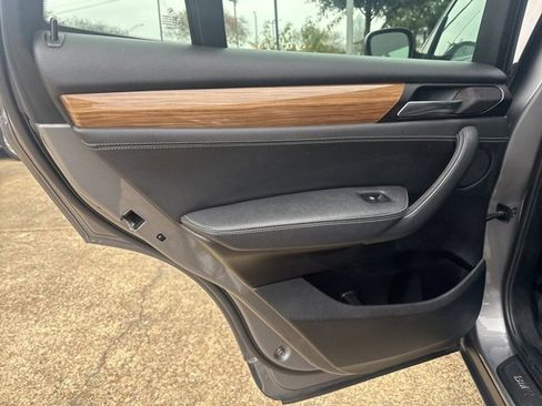 Used 2013 BMW X3 xDrive28i image 17