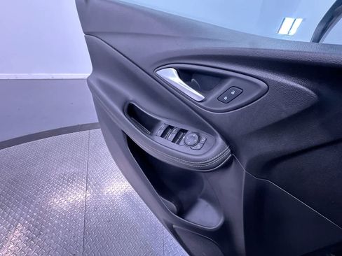 Used 2024 Buick Encore GX Preferred FWD image 30