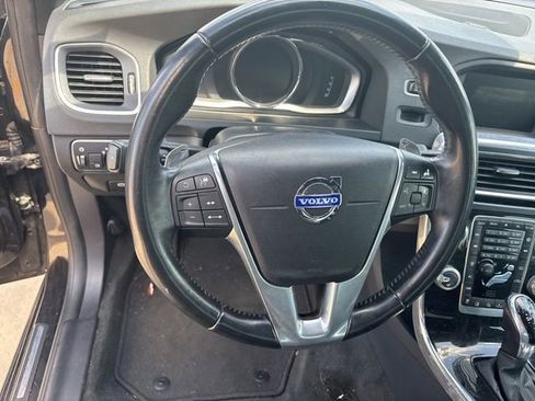 Used 2015 Volvo S60 T5 Platinum FWD image 14