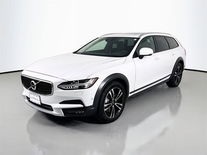 Used 2019 Volvo V90 T5 Cross Country w/ Advanced Package