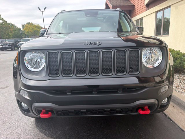 Certified 2023 Jeep Renegade Trailhawk w/ Sun/Sound Group AWD/4WD image 20