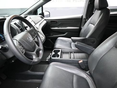 Used 2023 Honda Odyssey Sport image 16