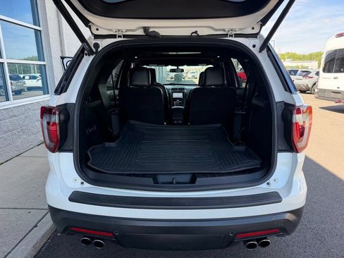 Used 2019 Ford Explorer Sport w/ Equipment Group 401A AWD/4WD image 19