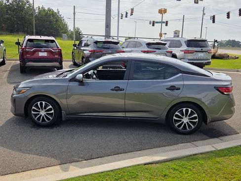 Used 2025 Nissan Sentra S FWD image 4
