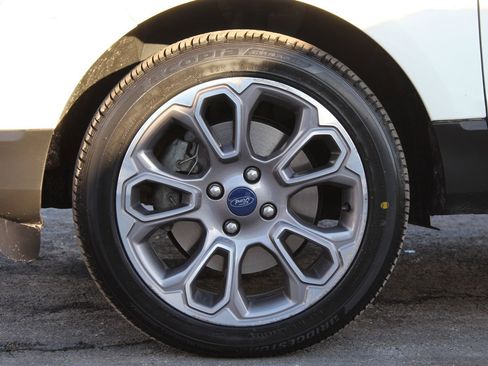 Used 2021 Ford EcoSport Titanium image 22