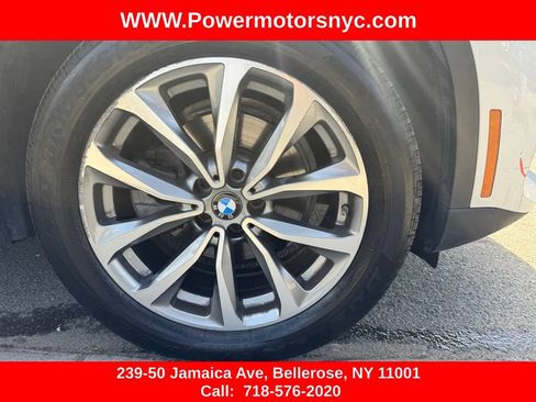 Used 2019 BMW X4 xDrive30i w/ Premium Package AWD/4WD image 15