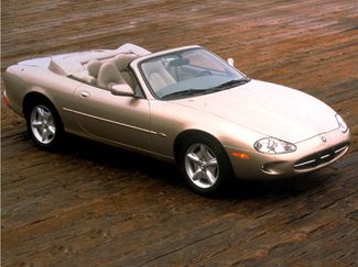 Used 1999 Jaguar XK8 Convertible RWD video 1