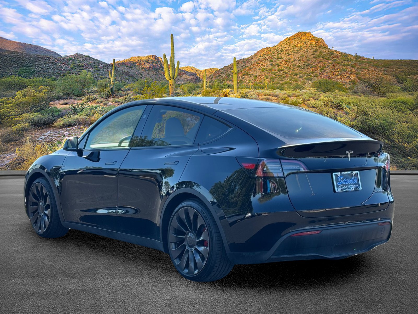 Used 2023 Tesla Model Y Performance AWD/4WD image 6
