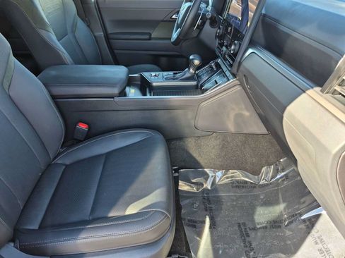 Used 2026 Lexus GX 550 AWD/4WD image 24