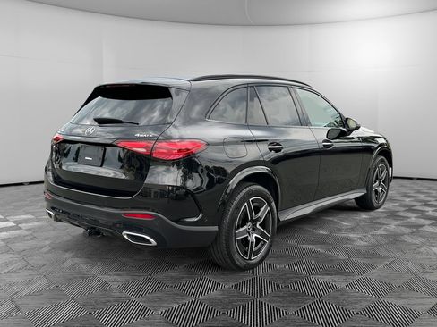 Used 2025 Mercedes-Benz GLC 300 4MATIC image 5