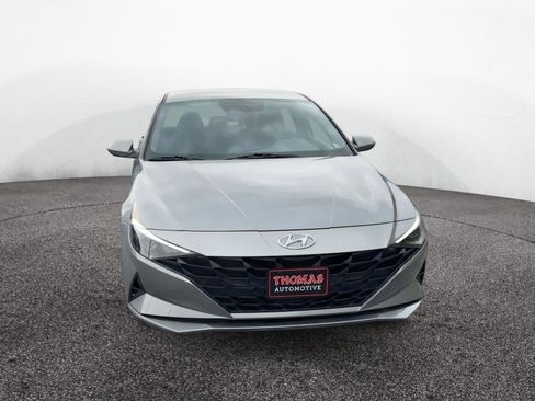 Certified 2023 Hyundai Elantra SEL FWD image 3