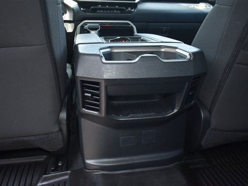 Used 2023 Toyota Tundra SR5 w/ SR5 Convenience Package AWD/4WD image 27