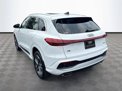 Used 2025 Audi Q5 Premium w/ Convenience Package AWD/4WD image 5