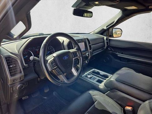 Used 2021 Ford Expedition XLT RWD image 9
