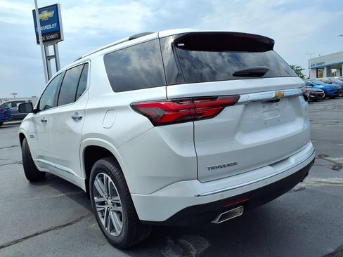 Used 2023 Chevrolet Traverse High Country w/ LPO, Floor Liner Package FWD image 36