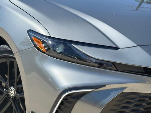 Used 2026 Toyota Camry SE FWD image 3