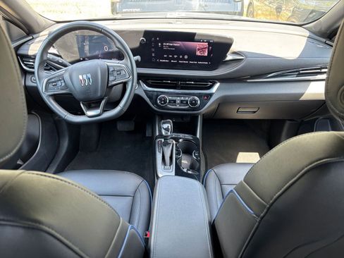 Used 2025 Buick Envista Sport Touring FWD image 40