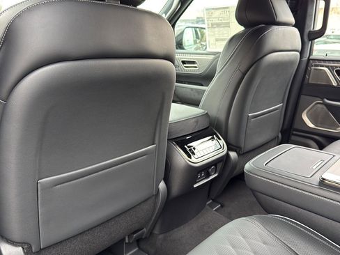 New 2026 INFINITI QX80 Autograph w/ Premium Cargo Package image 23