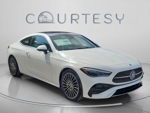 New 2026 Mercedes-Benz CLE 300 4MATIC Coupe image 4