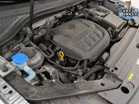 Used 2023 Volkswagen Tiguan SE R-Line AWD/4WD image 32