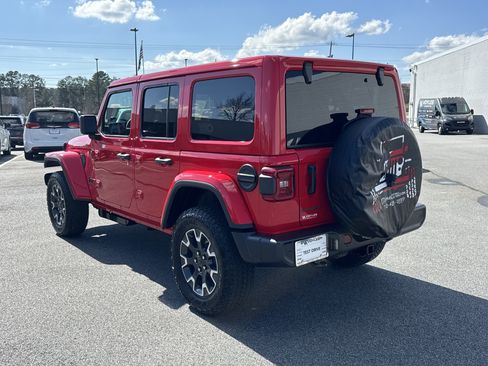 New 2026 Jeep Wrangler Unlimited Sahara w/ Safety Group AWD/4WD image 6