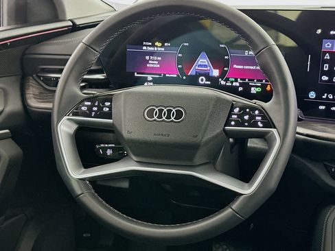 Used 2025 Audi Q5 Premium Plus AWD/4WD image 8