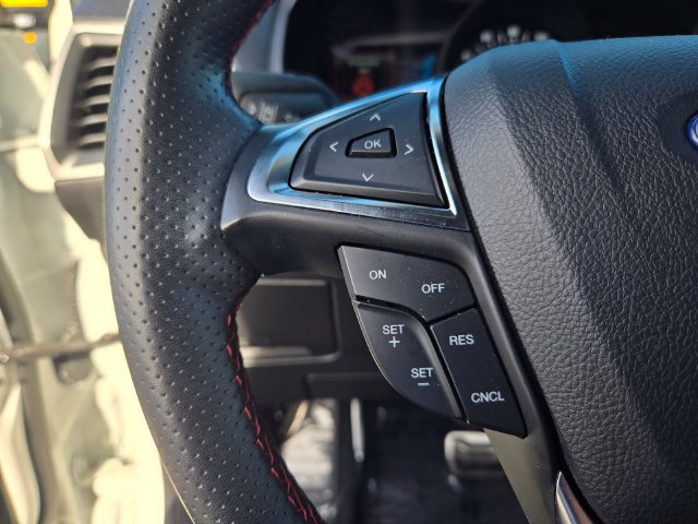 Used 2024 Ford Edge ST-Line AWD/4WD image 18