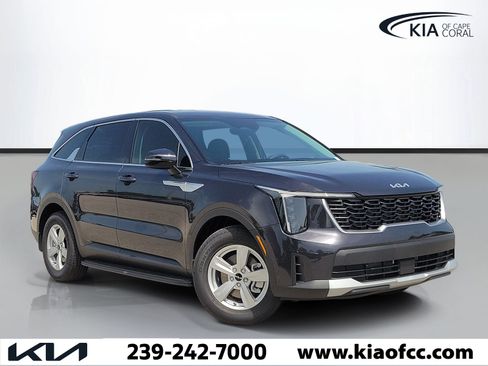 New 2026 Kia Sorento LX FWD image 1