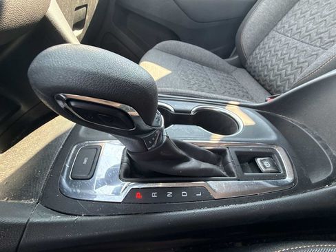 Certified 2024 Chevrolet Equinox LT AWD/4WD image 15