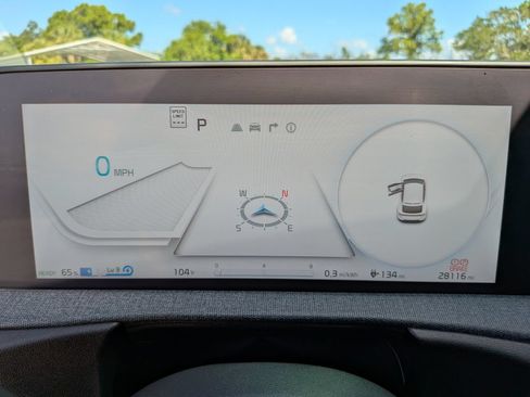 Certified 2023 Kia EV6 Wind RWD image 35