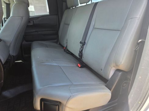 Used 2019 Toyota Tundra SR AWD/4WD image 12