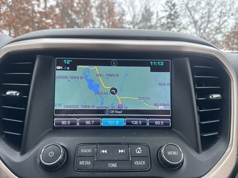 Used 2019 GMC Acadia Denali image 5