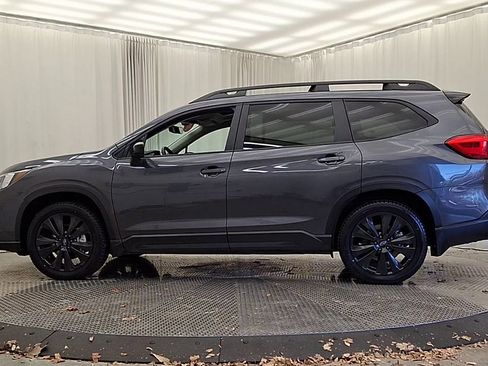 Used 2022 Subaru Ascent Onyx Edition image 2
