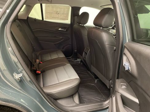 New 2026 Chevrolet Trax LT w/ Driver Confidence Package FWD image 17