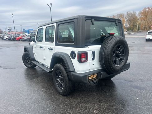 Used 2024 Jeep Wrangler Sport image 6