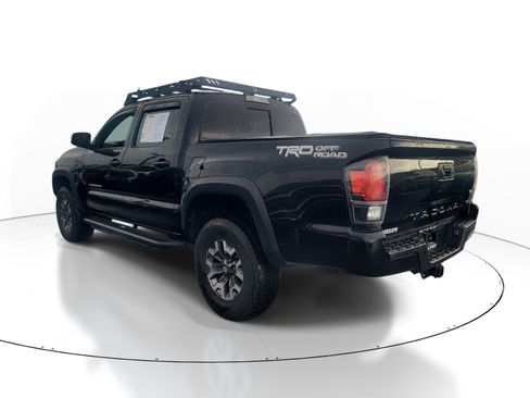 Used 2022 Toyota Tacoma TRD Off-Road w/ Technology Package RWD image 6