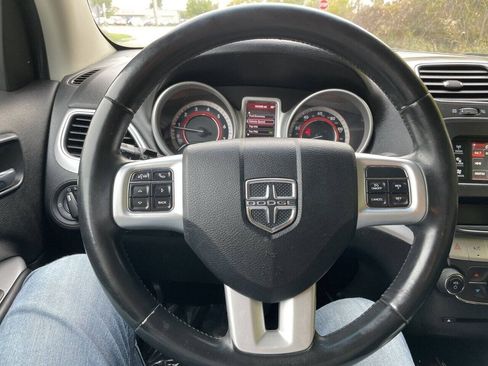 Used 2013 Dodge Journey American Value Package w/ Flexible Seating Group FWD image 15