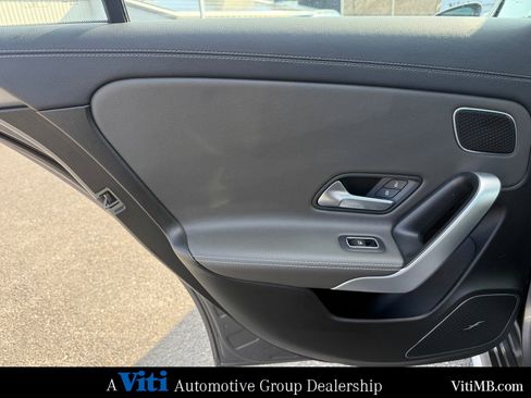 Used 2019 Mercedes-Benz A 220 4MATIC image 20