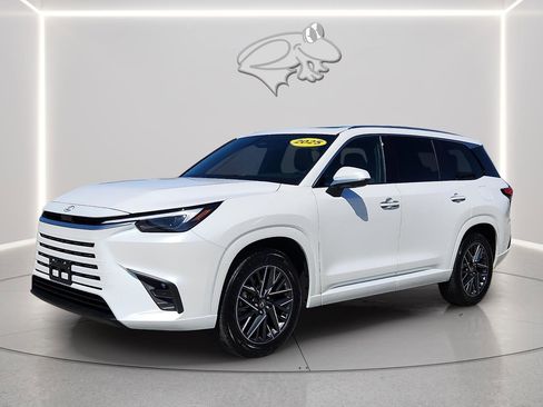 Used 2025 Lexus TX 350 AWD w/ Technology Package image 1