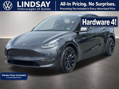 Used 2024 Tesla Model Y Long Range AWD/4WD image 4