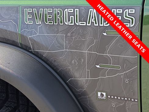 Used 2024 Ford Bronco Everglades AWD/4WD image 8