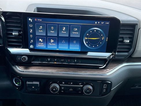 Used 2024 Chevrolet Silverado 3500 LT image 18