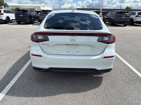 Used 2022 Honda Civic EX-L image 4