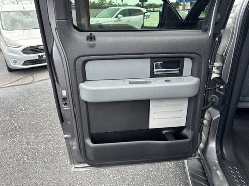 Used 2014 Ford F150 XLT w/ Equipment Group 302A Luxury AWD/4WD image 13