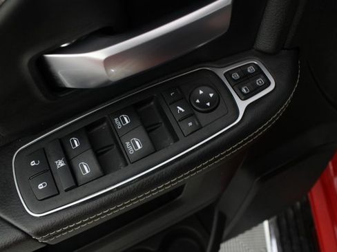 Used 2024 RAM 2500 Big Horn w/ Bed Utility Group image 14