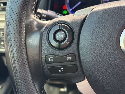 Used 2014 Lexus CT 200h FWD image 18