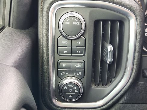 Used 2021 GMC Sierra 1500 AT4 w/ AT4 Premium Package AWD/4WD image 27